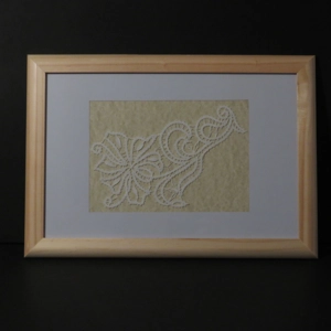 Slovenija - Nagelj, 17,5 cm - bel