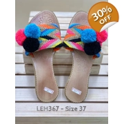 Sandals with Pompoms