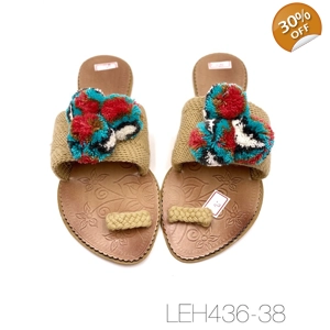 Sandals with Pompoms