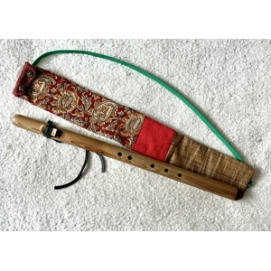 Straw flower flute bag