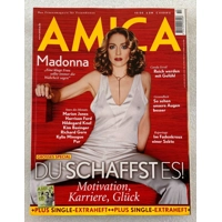 Madonna Amiga Magazine 2000