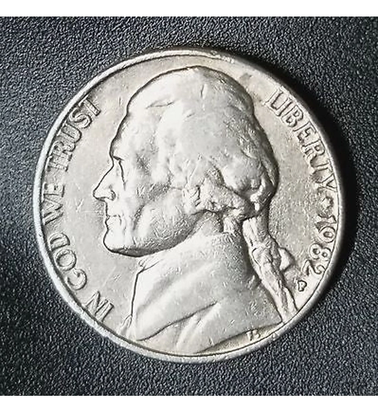 COIN 1982 NICKEL