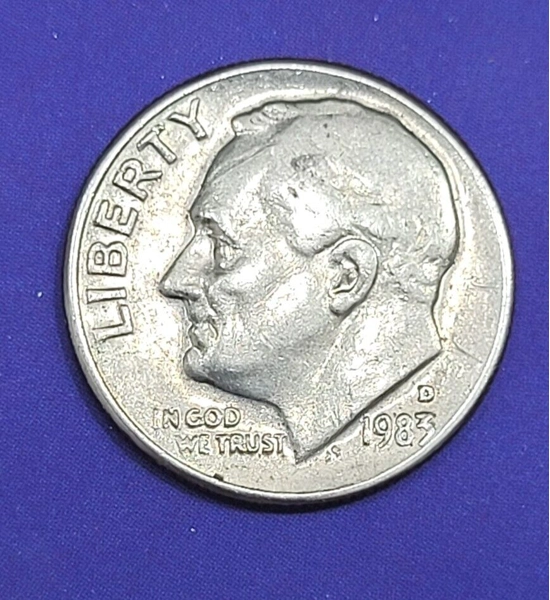 COIN 1983 DIME