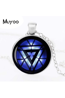 NECKLACE MARVEL AVENGERS IRON MAN ARC REACTOR SU..