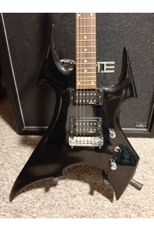 GUITAR BC RICH BEAST