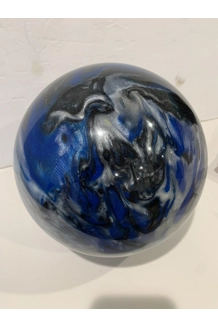 BOWLING BALL