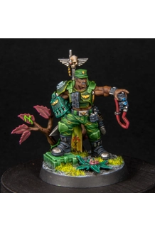 WARHAMMER CUSTOM FIGURINE CATACHAN COLONEL