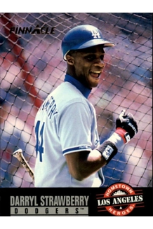 CARD DARRYL STRAWBERRY PINNACLE