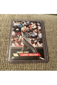 CARD LARRY WALKER TOPPS STADIUM CLUB YOUNG STAR 23