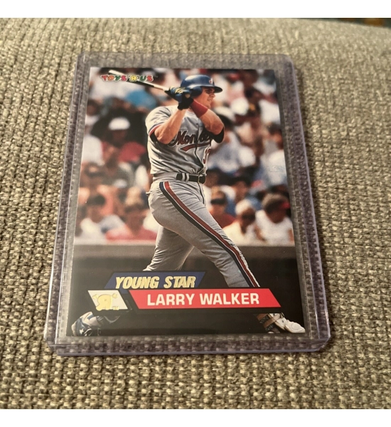 CARD LARRY WALKER TOPPS STADIUM CLUB YOUNG STAR 23