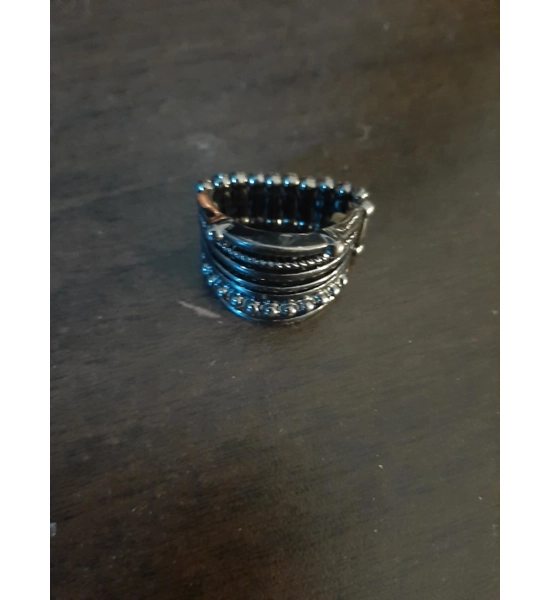 RING BLACK