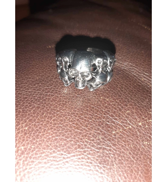 RING SKULLS