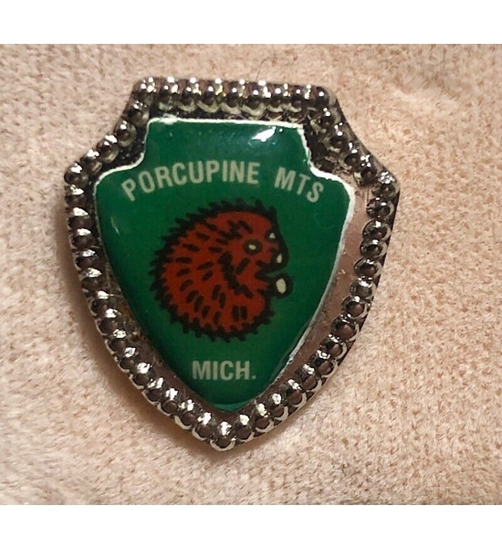 PIN PORCUPINE MTS ARROWHEAD VINTAGE