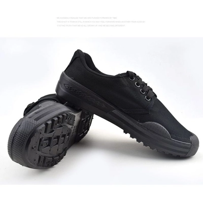Outdoor sport rubber shoes