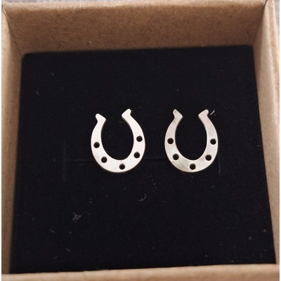 Horseshoe stud earrings Horseshoe stud earrings