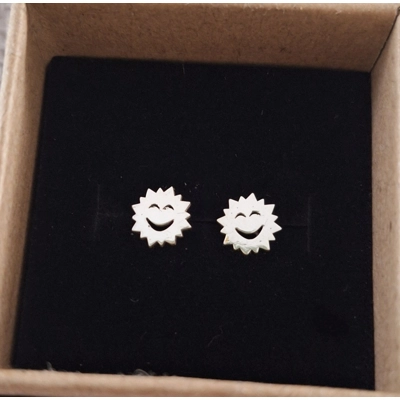 Sunshine face stud earrings Sunshine face stud earrings