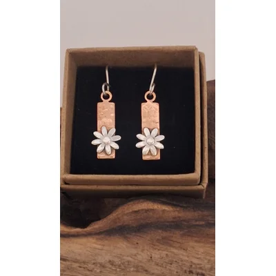 Flower copper drop earrings