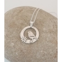 Robin Circle Pendant Silver Flowe..