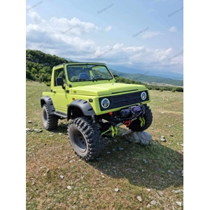 Suzuki Samurai Fiberglass Fender Flares + 6 inch