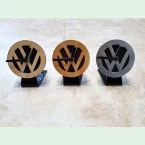 Wood VW Volkswagen Badge Table Desk Top Mantel Analogue Quartz Clock Present