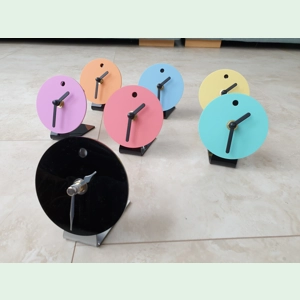Handcrafted Modern Minimalist Desk Clocks: A Splash of Col..