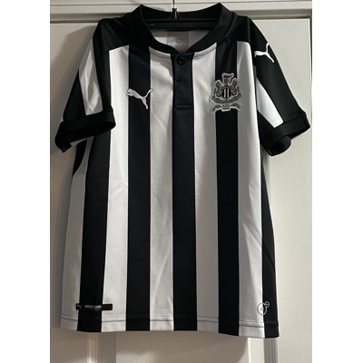 M Boys Jersey, Newcastle United Stripes