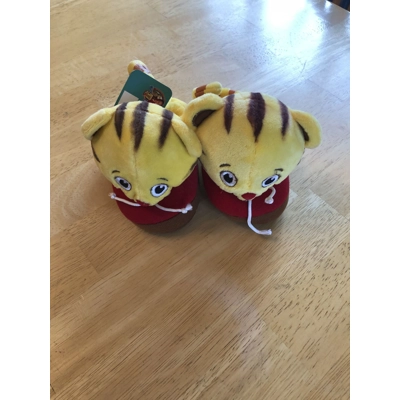 Toddler 3/4, Slippers — Daniel Tiger,