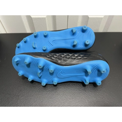 6.5 Mens Soccer Cleat, Black & Blue