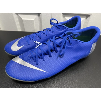 11 Mens Soccer Cleat, Blue