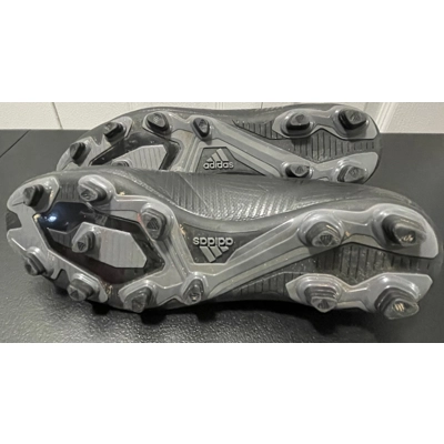 7.5 Mens Soccer Cleats, Black