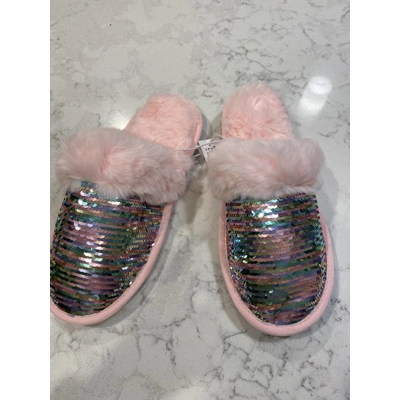 5-6 Youth Girls Slides