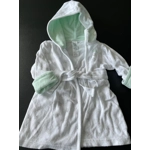 0-9m Boys Robe, White w/Gray Giraffes