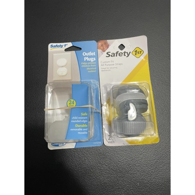 Outlet Plugs & Safety Straps