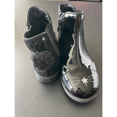 12 Girls Dress Boots, Black Patent, Cat