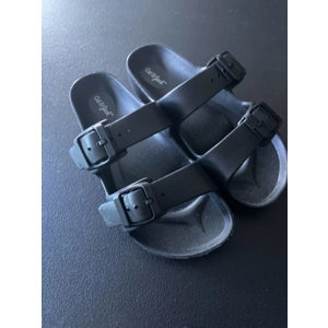 1 Kids Slip On Sandal, Black