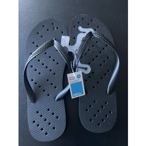 M Adult Shower Shoes, Black