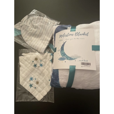 Baby Blanket, White Fleece w/Moon