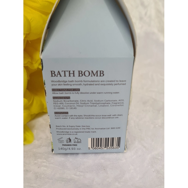 Additional Image for Lime & Coconut Bath Bomb