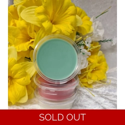 Snowberry & Mistletoe