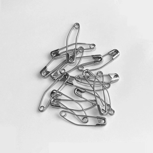 Curved Safety Pins 37mm Box 40