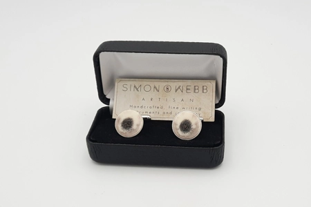 Silver plated cufflinks in reindeer antler Silver plated cufflinks in reindeer antler