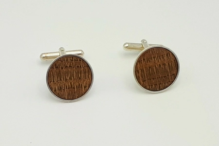 Sterling silver cufflinks in Bath Abbey oak Sterling silver cufflinks in Bath Abbey oak