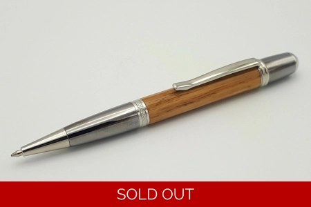 SB1 ballpoint in Bath Abbey ..