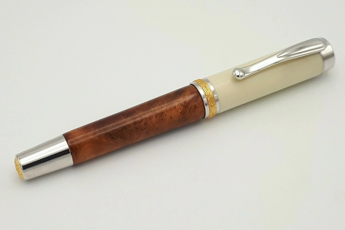 SF1 fountain pen in amboyna burr and synthetic ivory SF1 fountain pen in amboyna burr and synthetic ivory