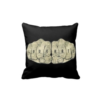 Love Hate Knuckles Throw Pil..