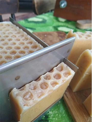 Honey and Oatmeal clean