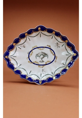 Chelsea-Derby Dessert Dish