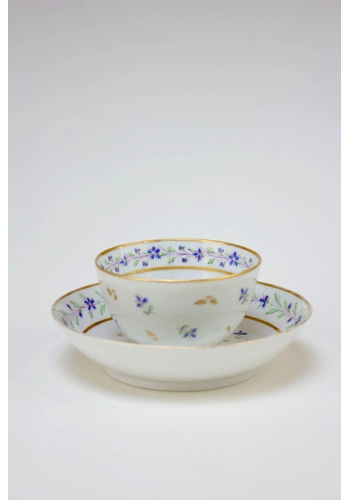 SOLD  Newhall tea bowl and saucer 1785-90