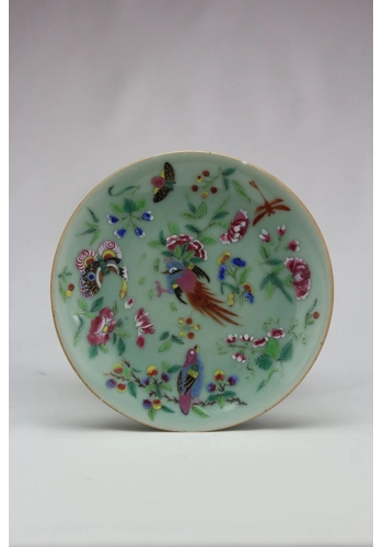 Chinese celadon Saucer with Coloured Enamel Decoration