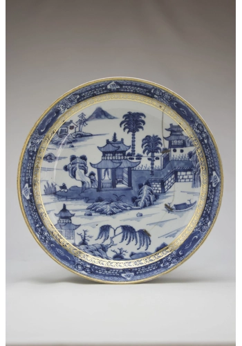 Chinese Eighteenth Century Dish